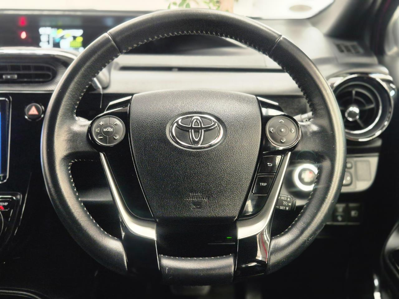2018 Toyota Aqua thumbnail