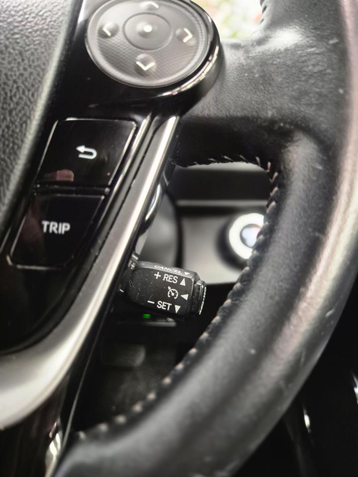 2018 Toyota Aqua thumbnail