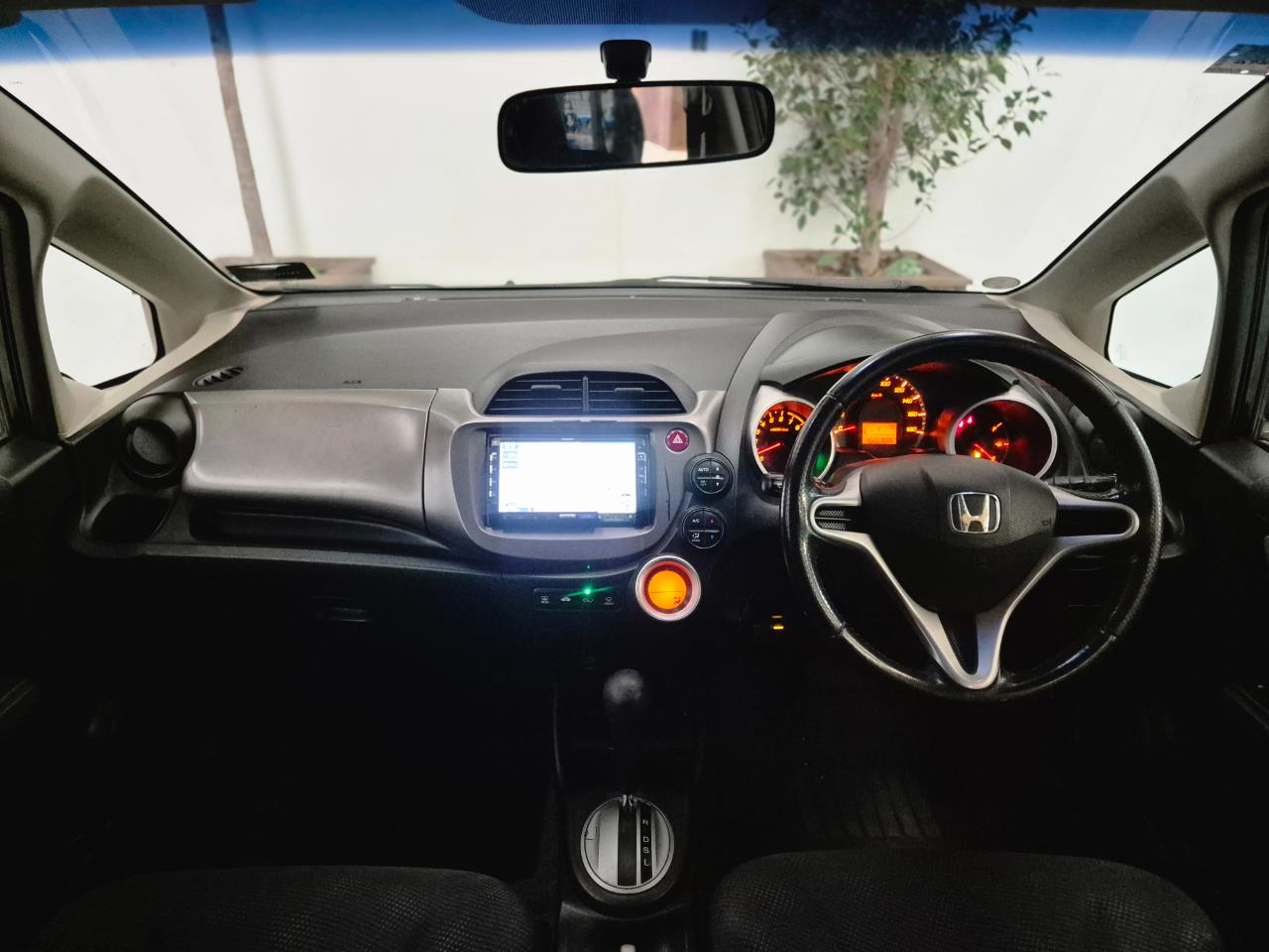 2011 Honda Fit thumbnail
