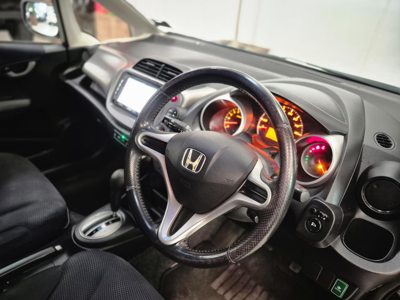 2011 Honda Fit thumbnail