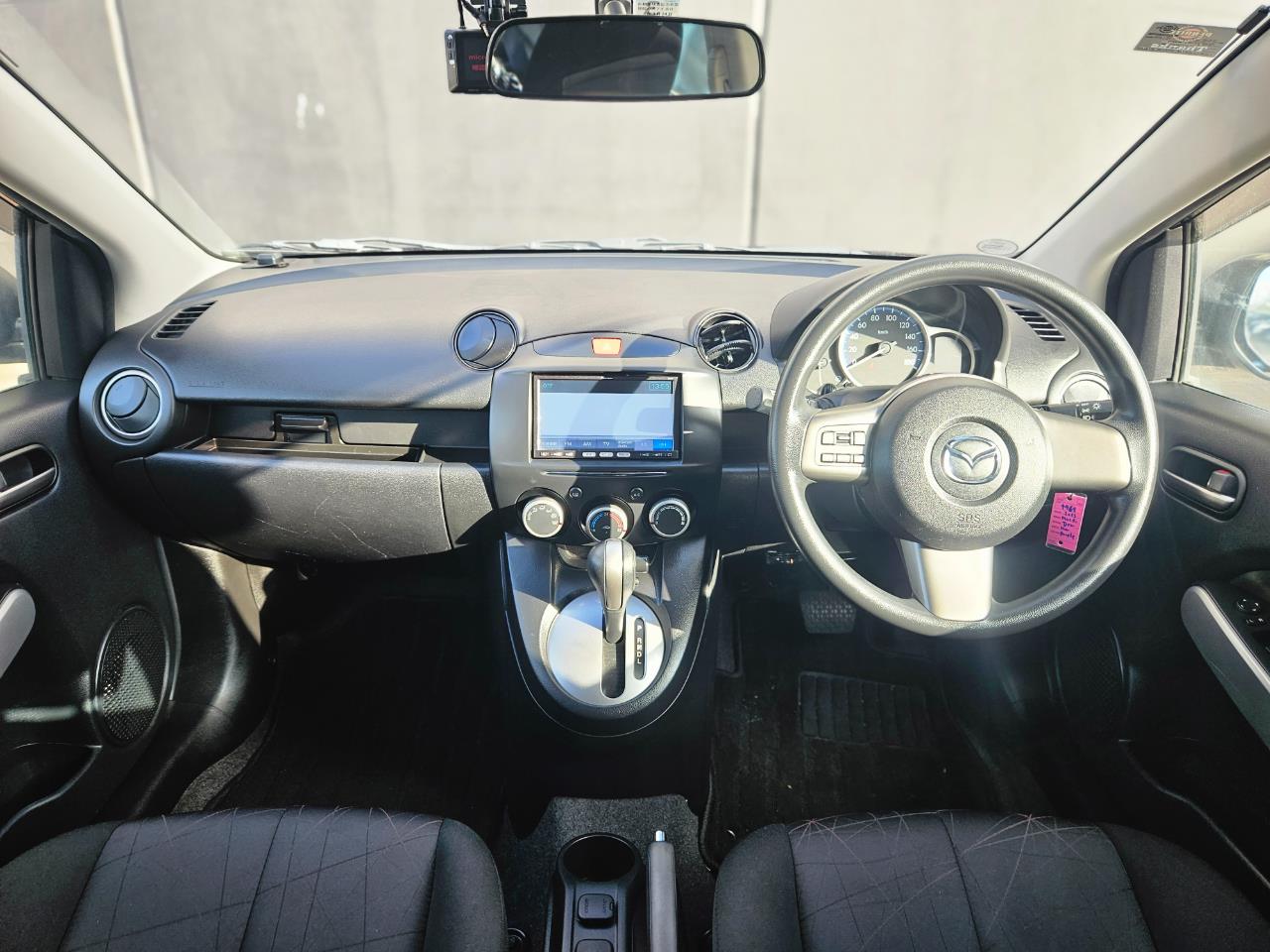 2013 Mazda Demio thumbnail