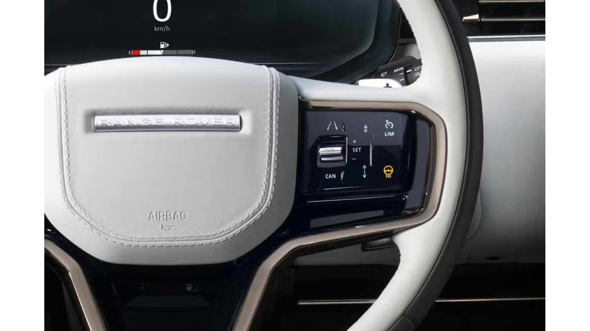 2023 Land Rover Range thumbnail