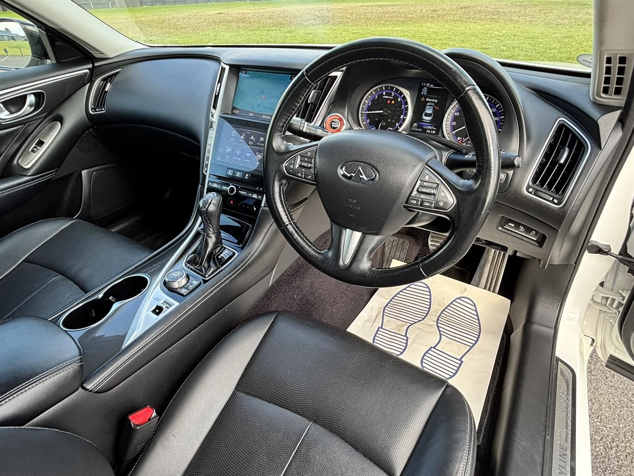 2015 Nissan Skyline thumbnail