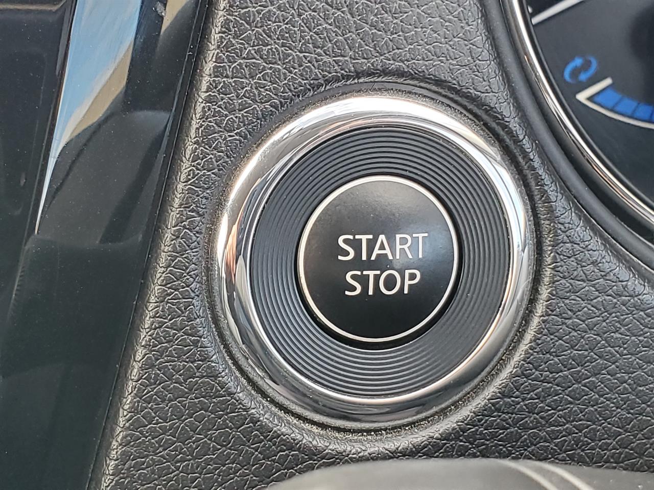 2019 Nissan X-Trail thumbnail