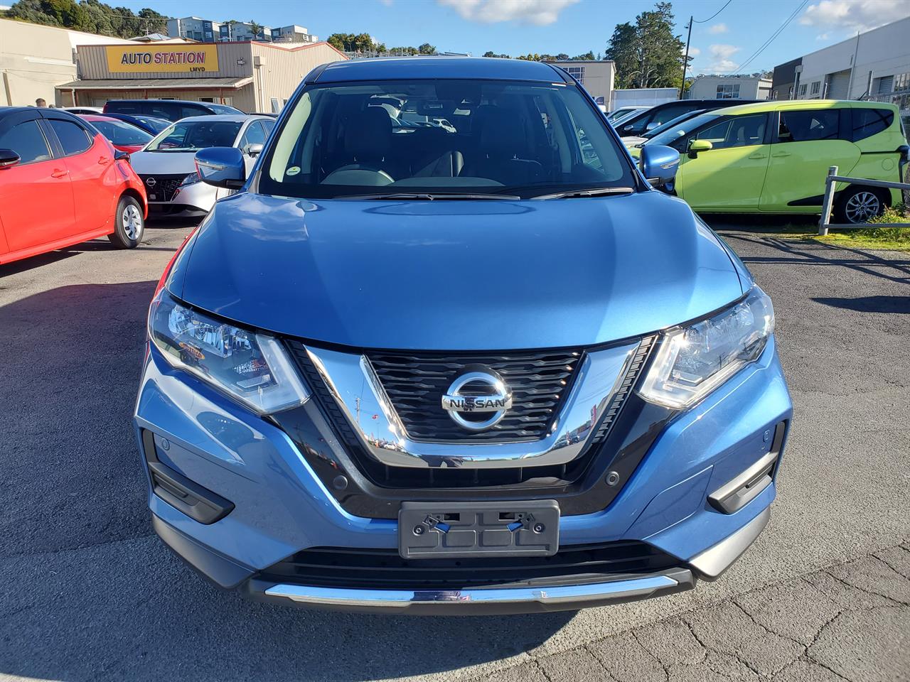 2019 Nissan X-Trail thumbnail