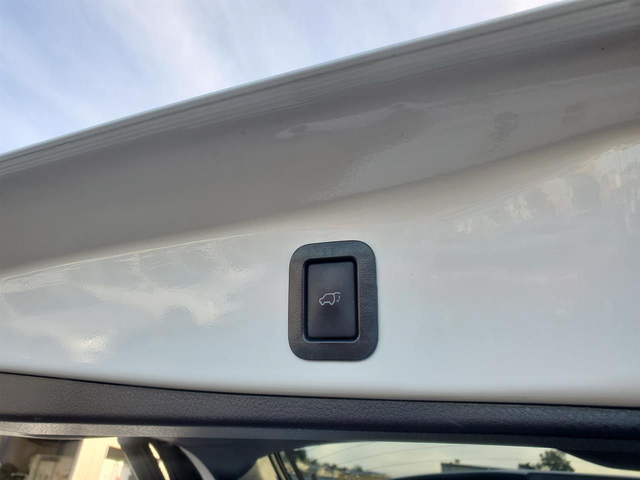 2019 Toyota Highlander thumbnail