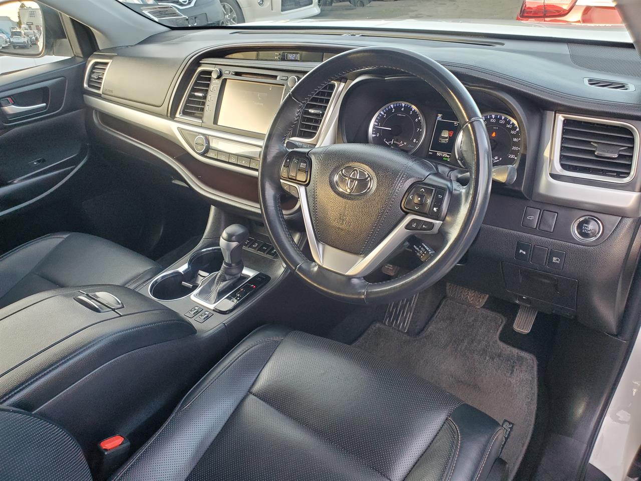 2019 Toyota Highlander thumbnail