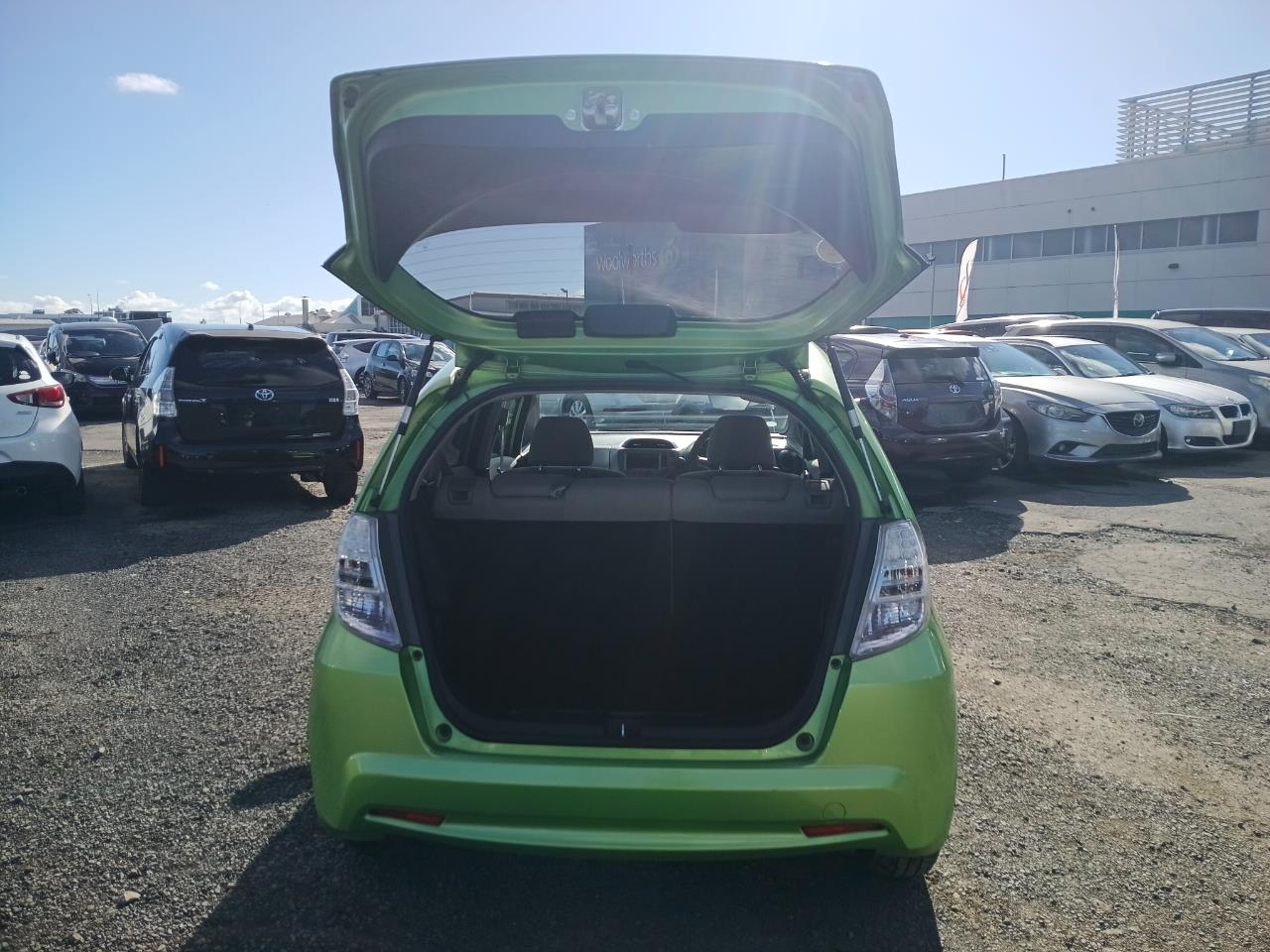 2012 Honda fit thumbnail
