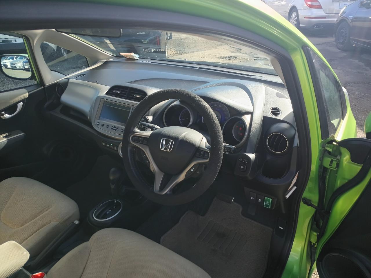 2012 Honda fit thumbnail