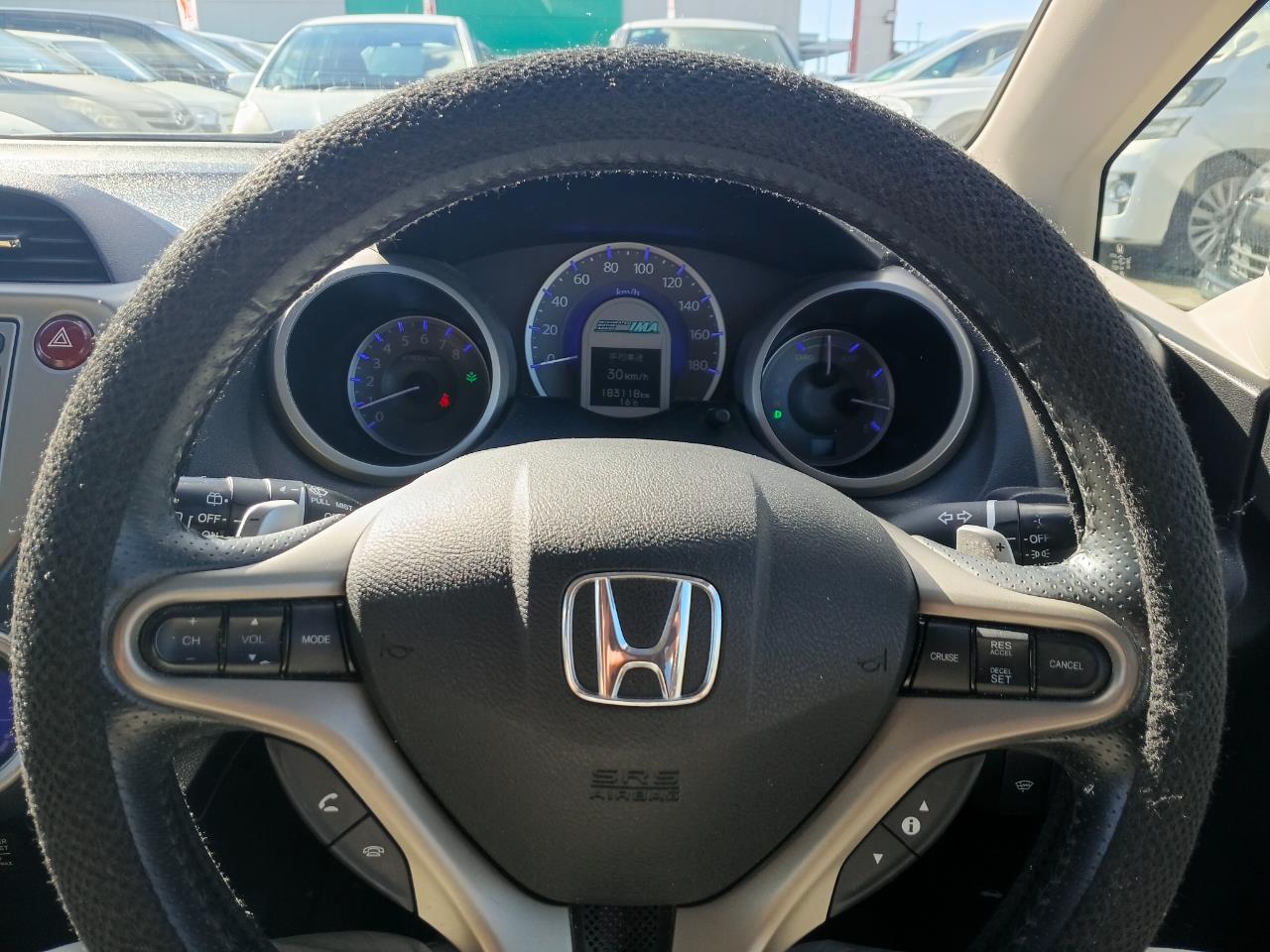 2012 Honda fit thumbnail