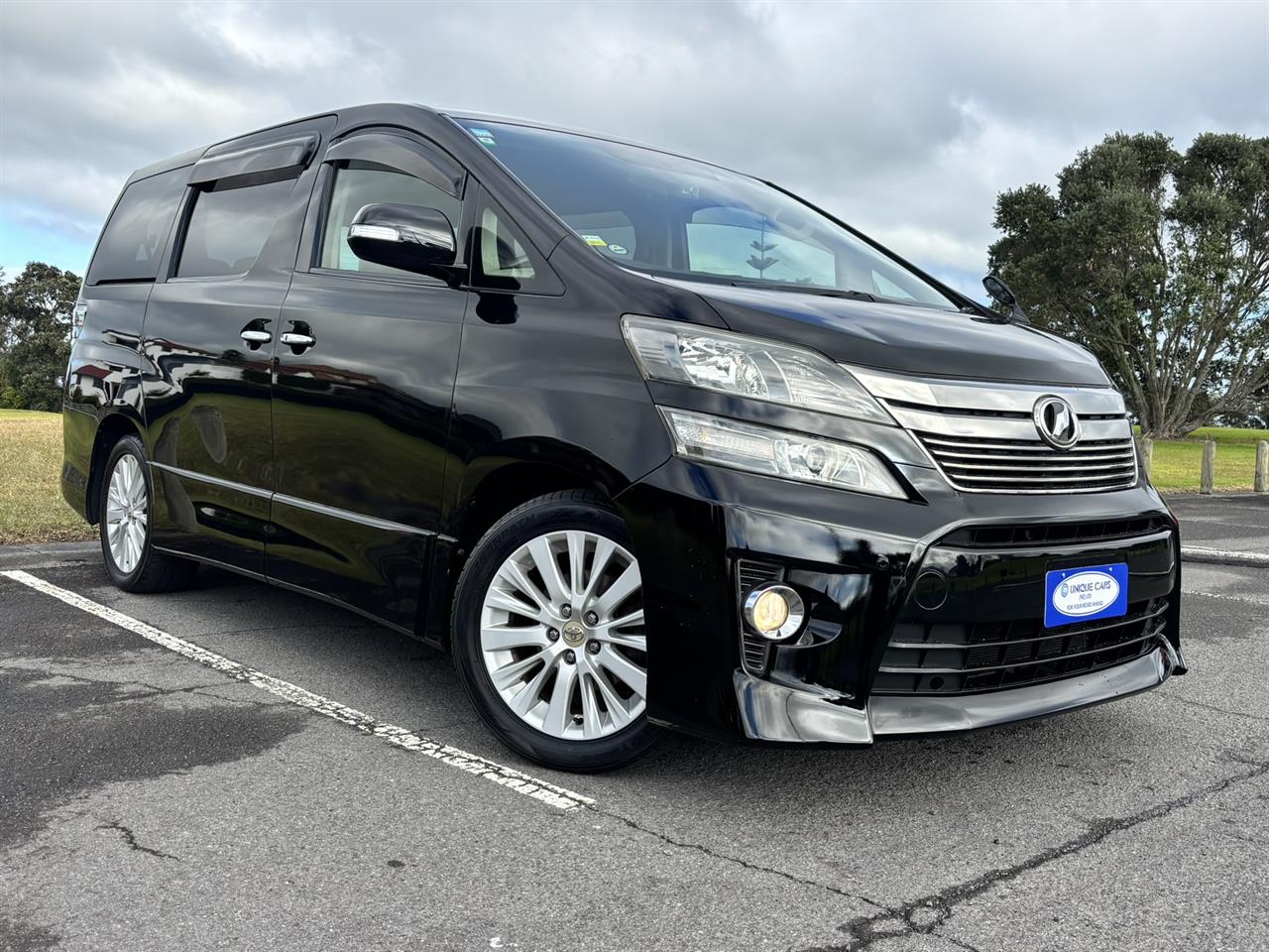 2012 Toyota Vellfire
