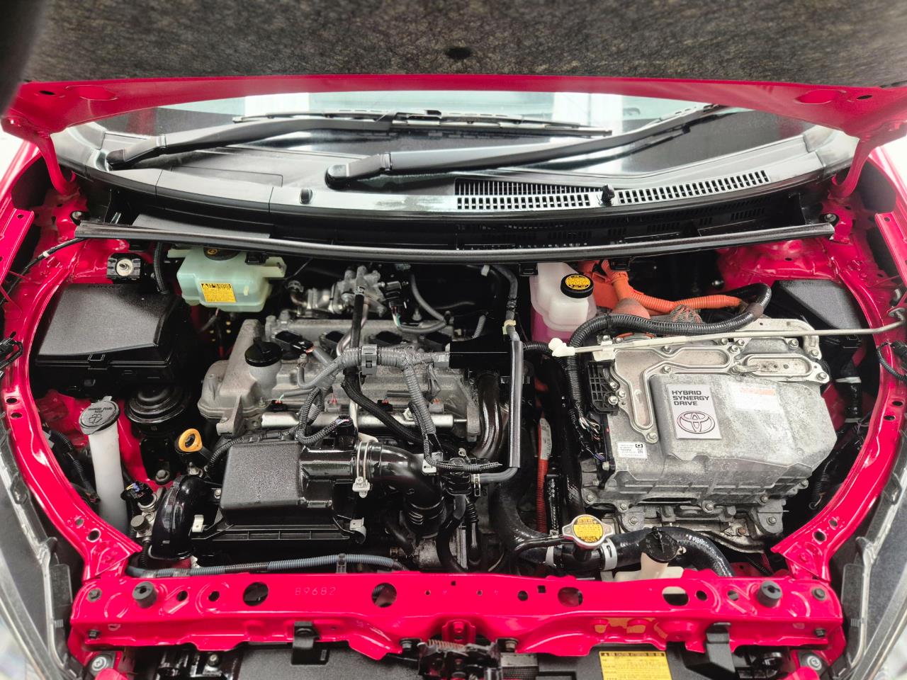 2014 Toyota Aqua thumbnail