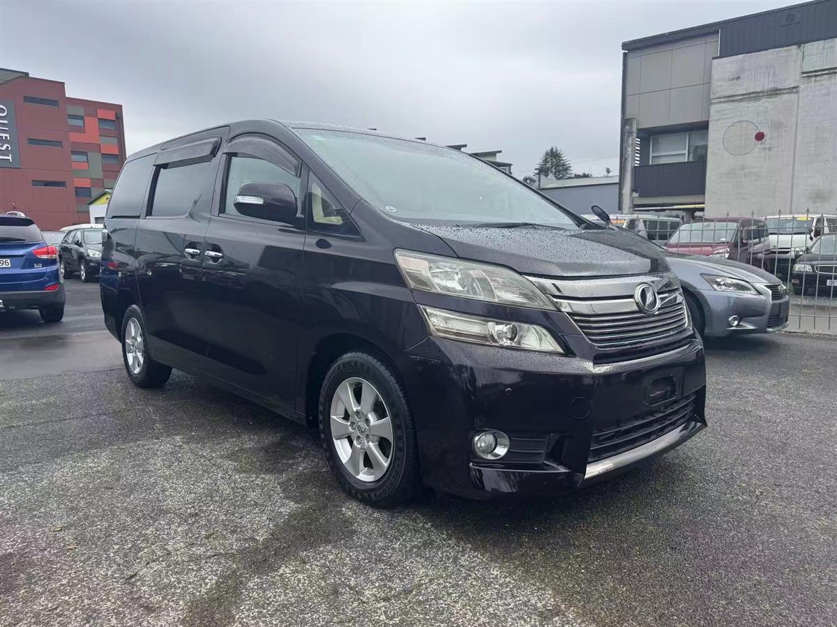 2012 Toyota Vellfire thumbnail