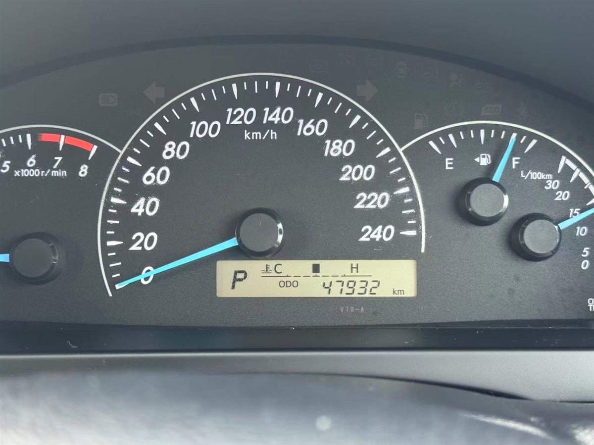 2017 Toyota Camry thumbnail