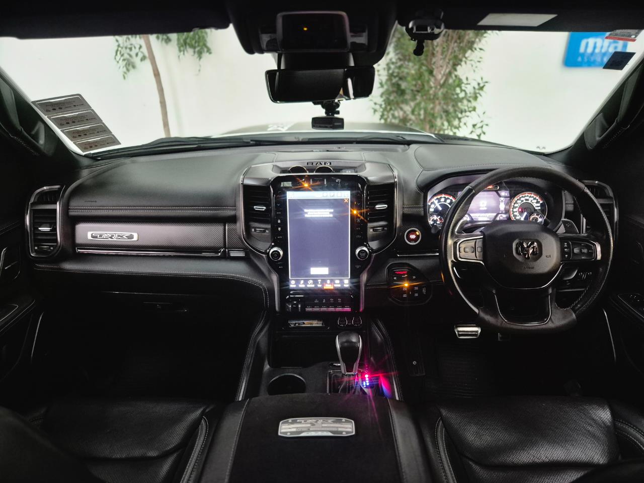 2023 Ram 1500 thumbnail
