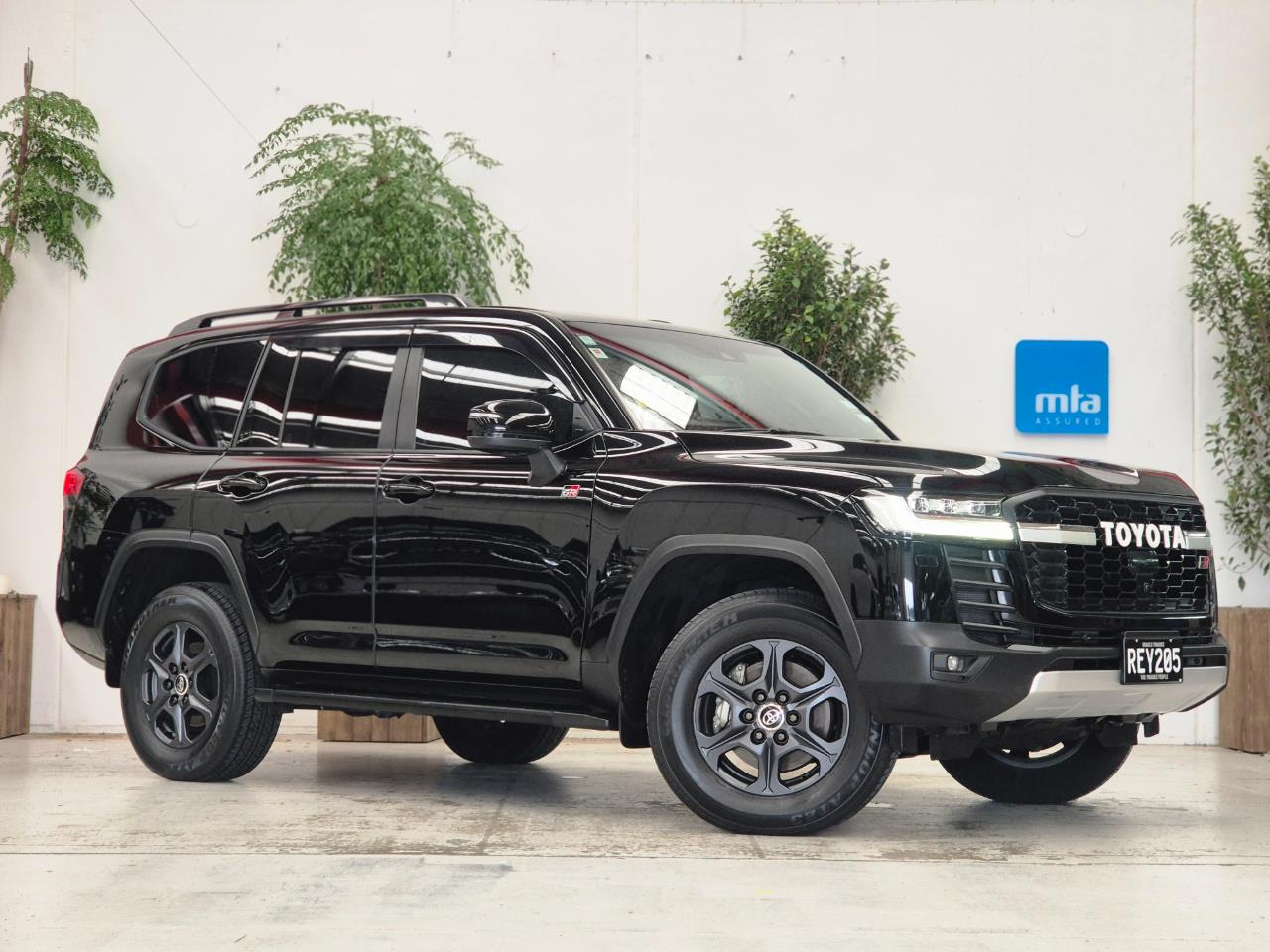 2023 Toyota Landcruiser