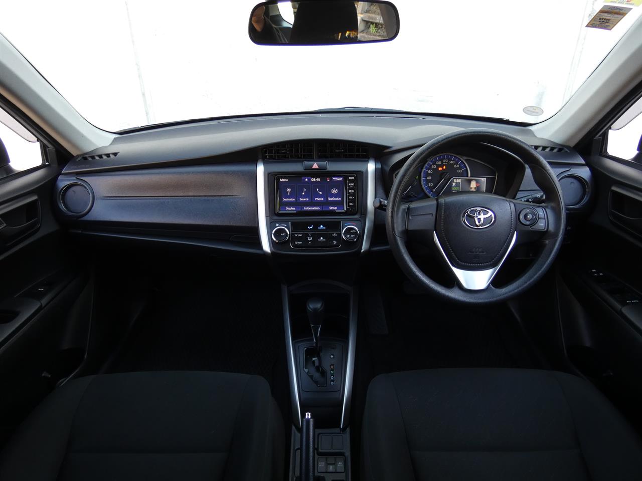 2021 Toyota COROLLA thumbnail