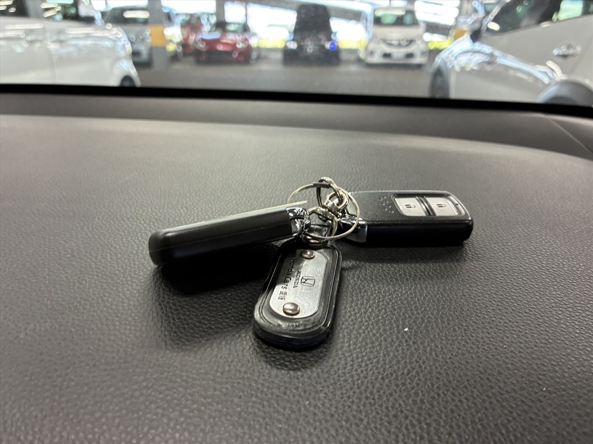 2021 Honda Fit thumbnail