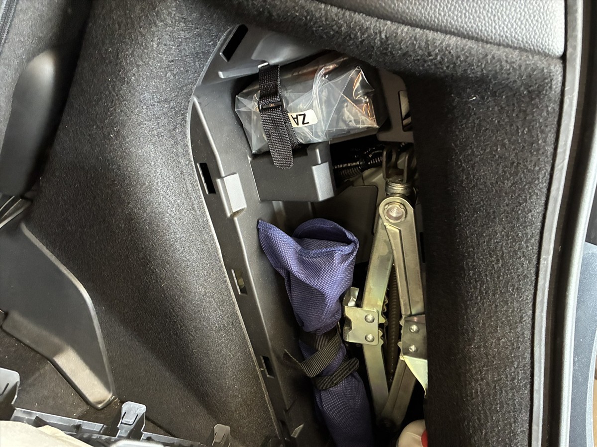 2021 Honda Fit thumbnail