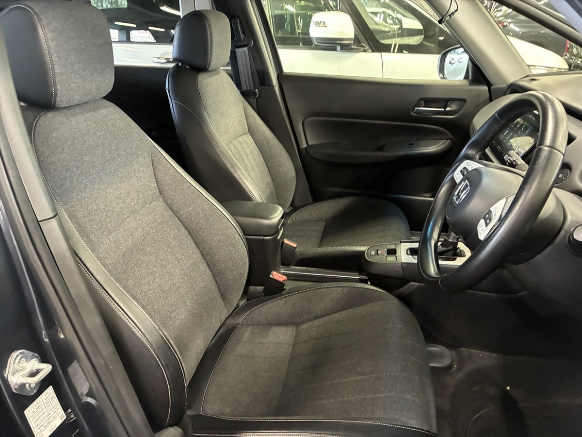 2021 Honda Fit thumbnail