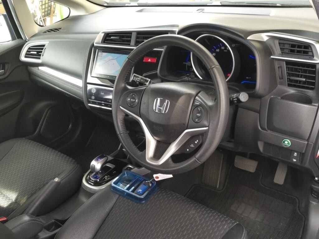 2014 Honda FIT thumbnail