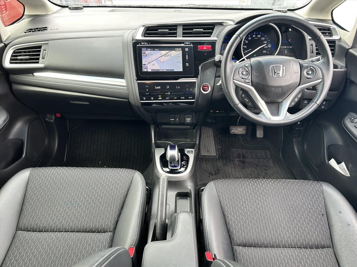 2013 Honda FIT thumbnail