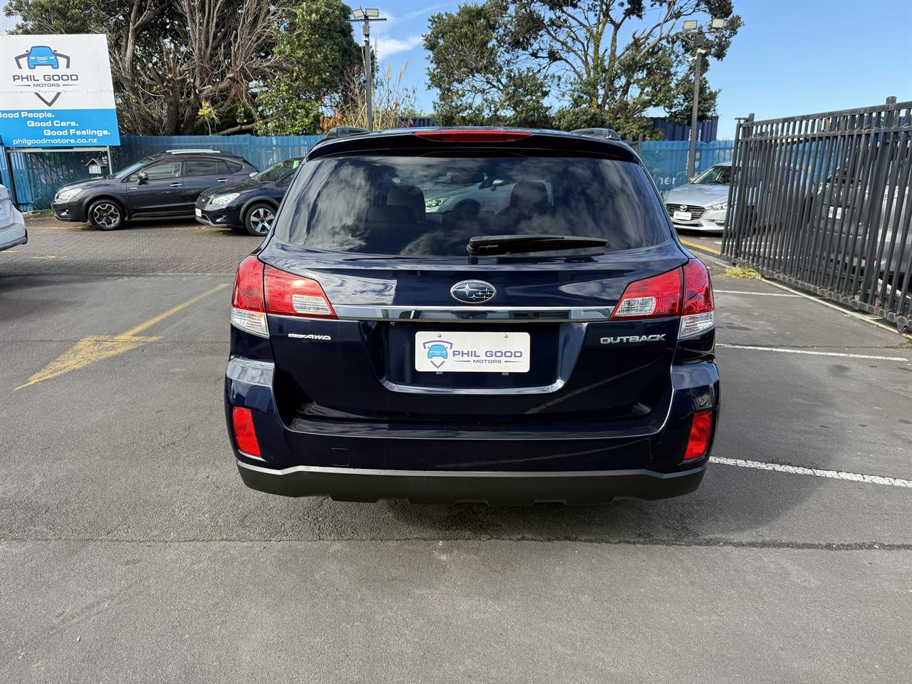 2012 Subaru Outback thumbnail