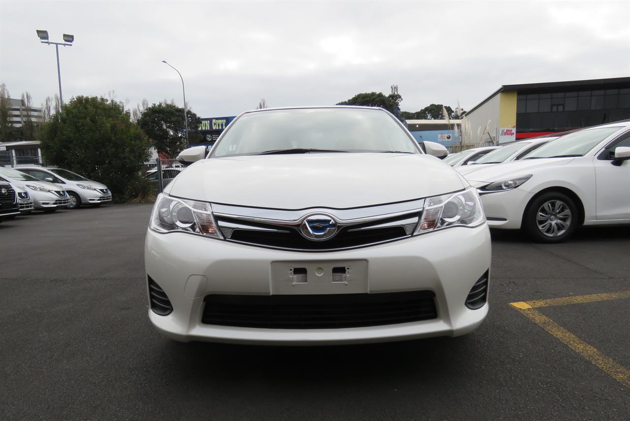 2015 Toyota Corolla thumbnail