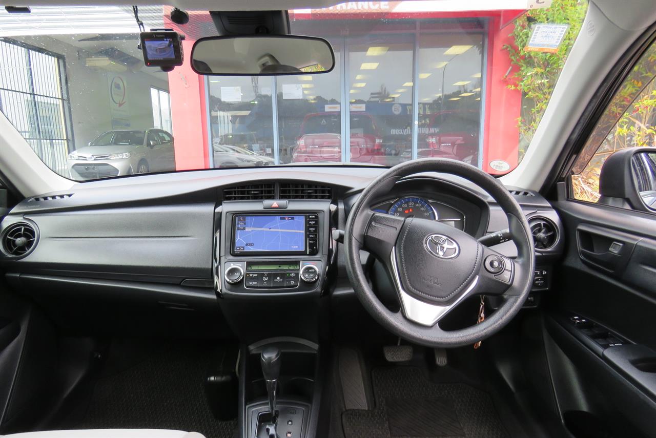 2016 Toyota Corolla thumbnail