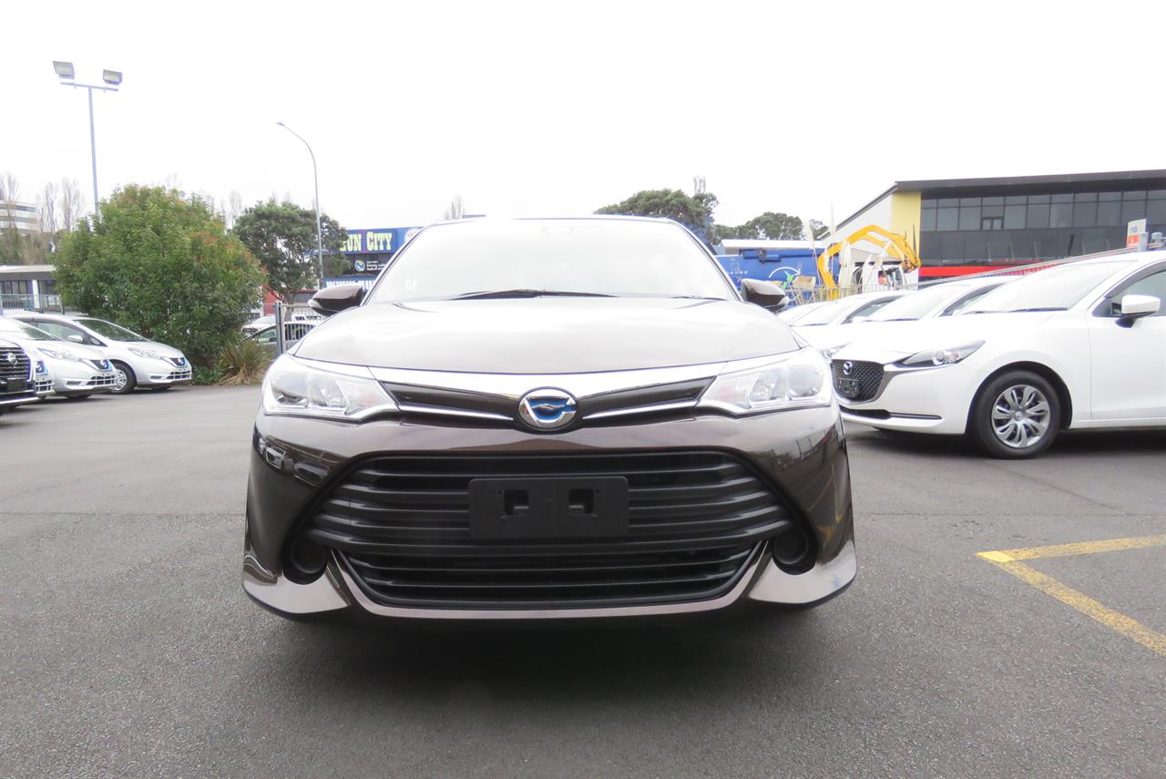 2016 Toyota Corolla thumbnail