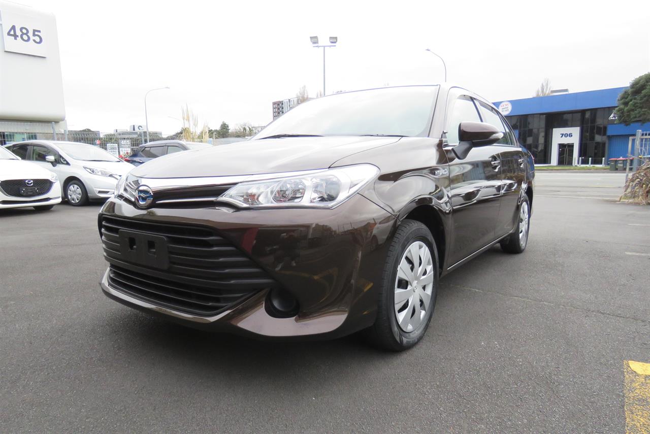 2016 Toyota Corolla thumbnail