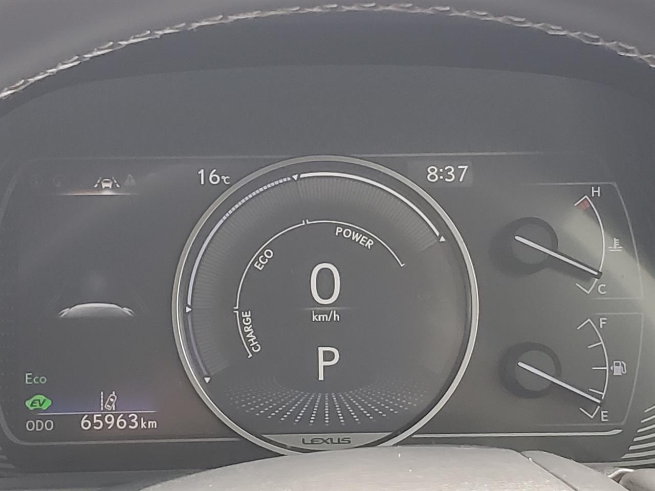 2019 Lexus UX thumbnail