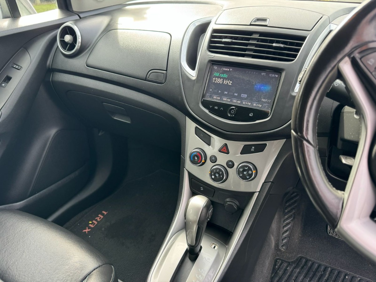 2015 Holden Trax thumbnail