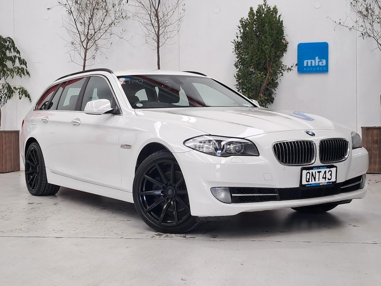 2011 BMW 523i thumbnail