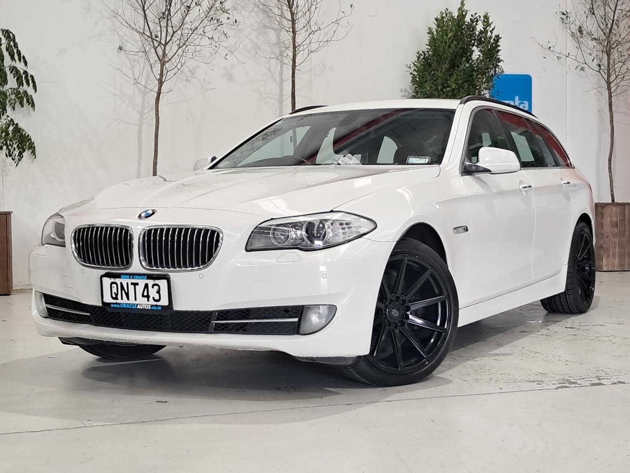 2011 BMW 523i thumbnail