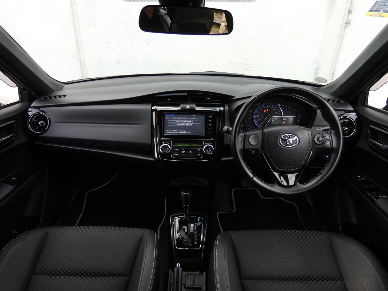 2015 Toyota COROLLA thumbnail