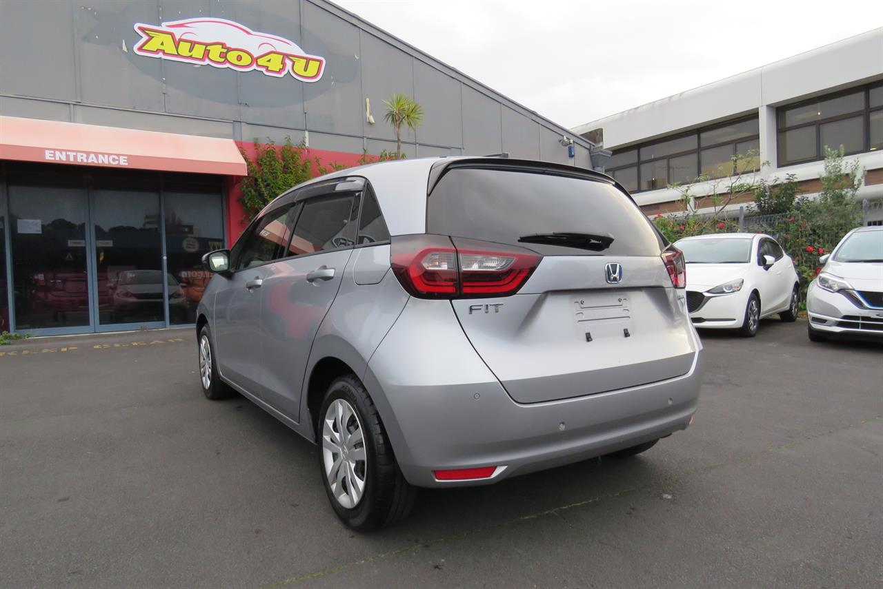 2021 Honda Fit thumbnail