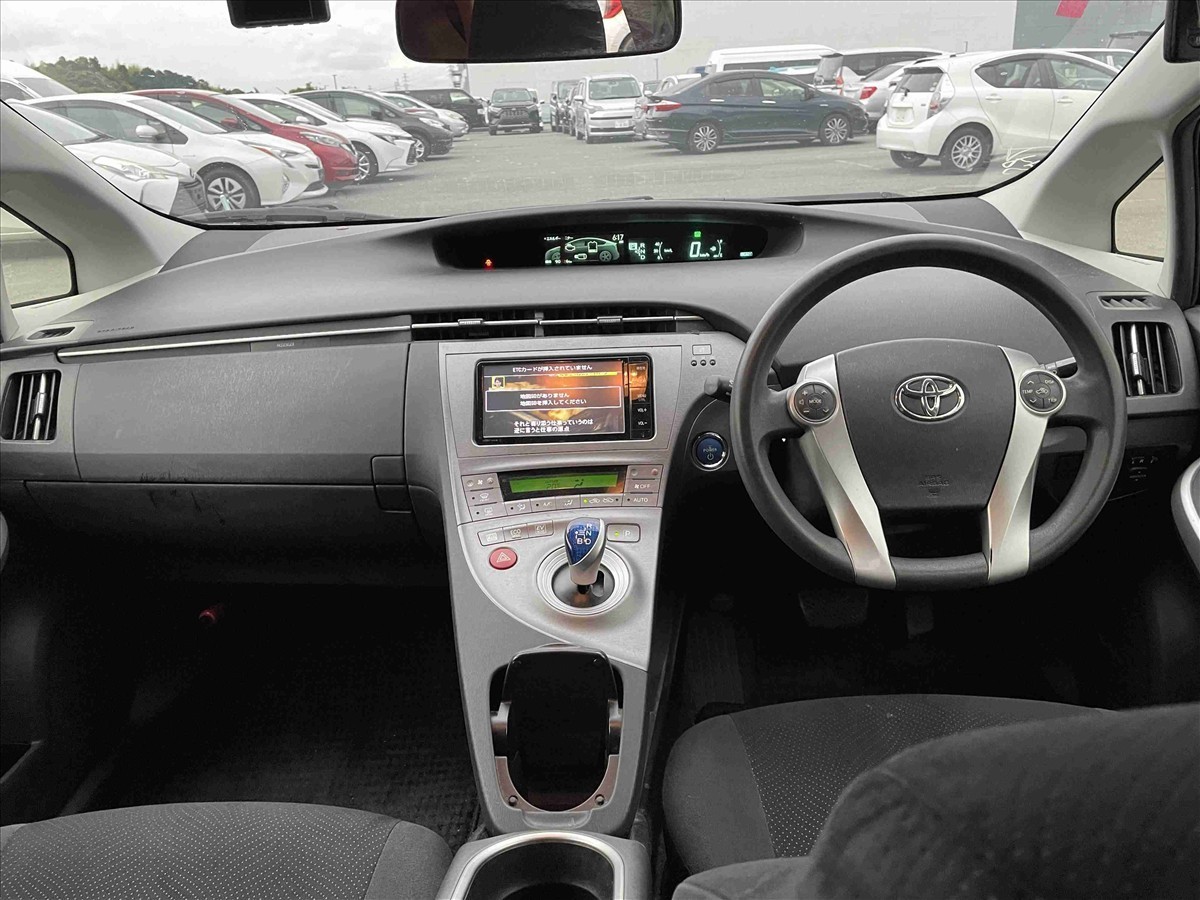 2015 Toyota PRIUS thumbnail