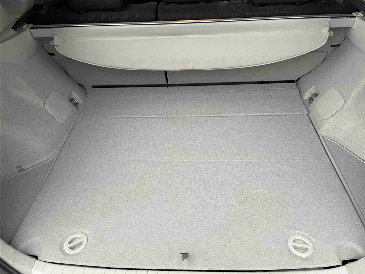 2015 Toyota PRIUS thumbnail