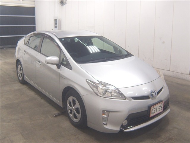 2014 Toyota PRIUS thumbnail