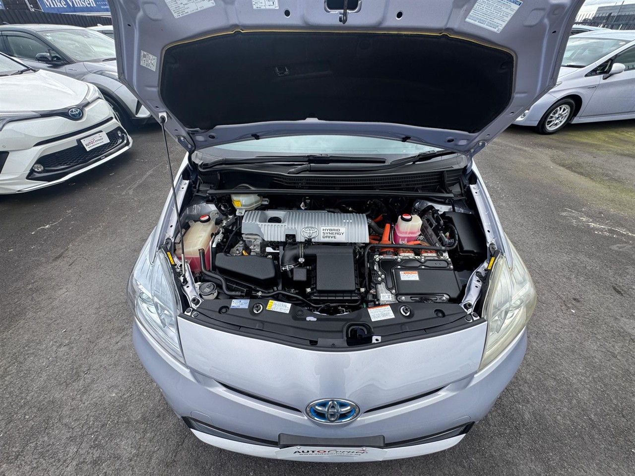 2015 Toyota PRIUS thumbnail