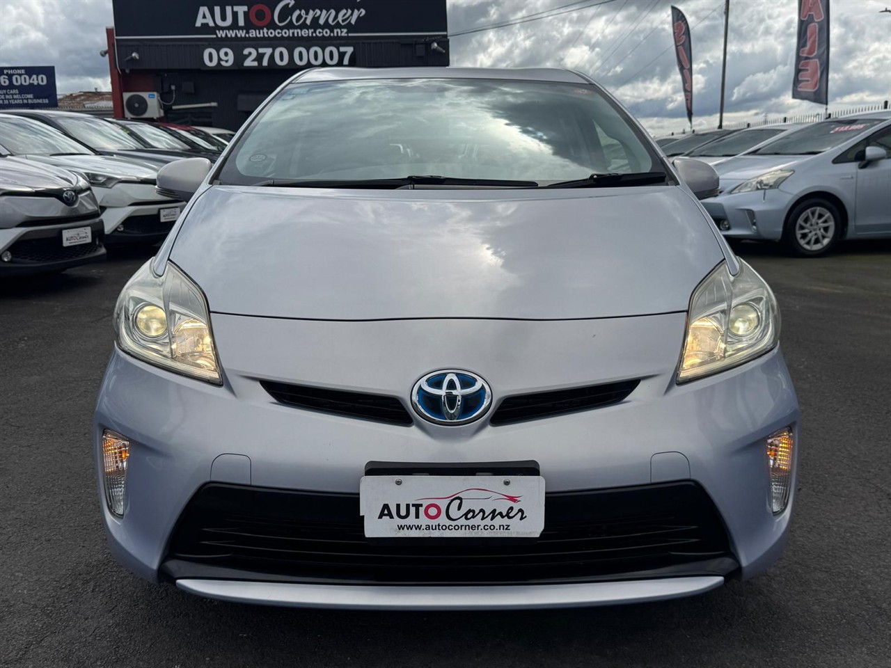 2014 Toyota PRIUS thumbnail