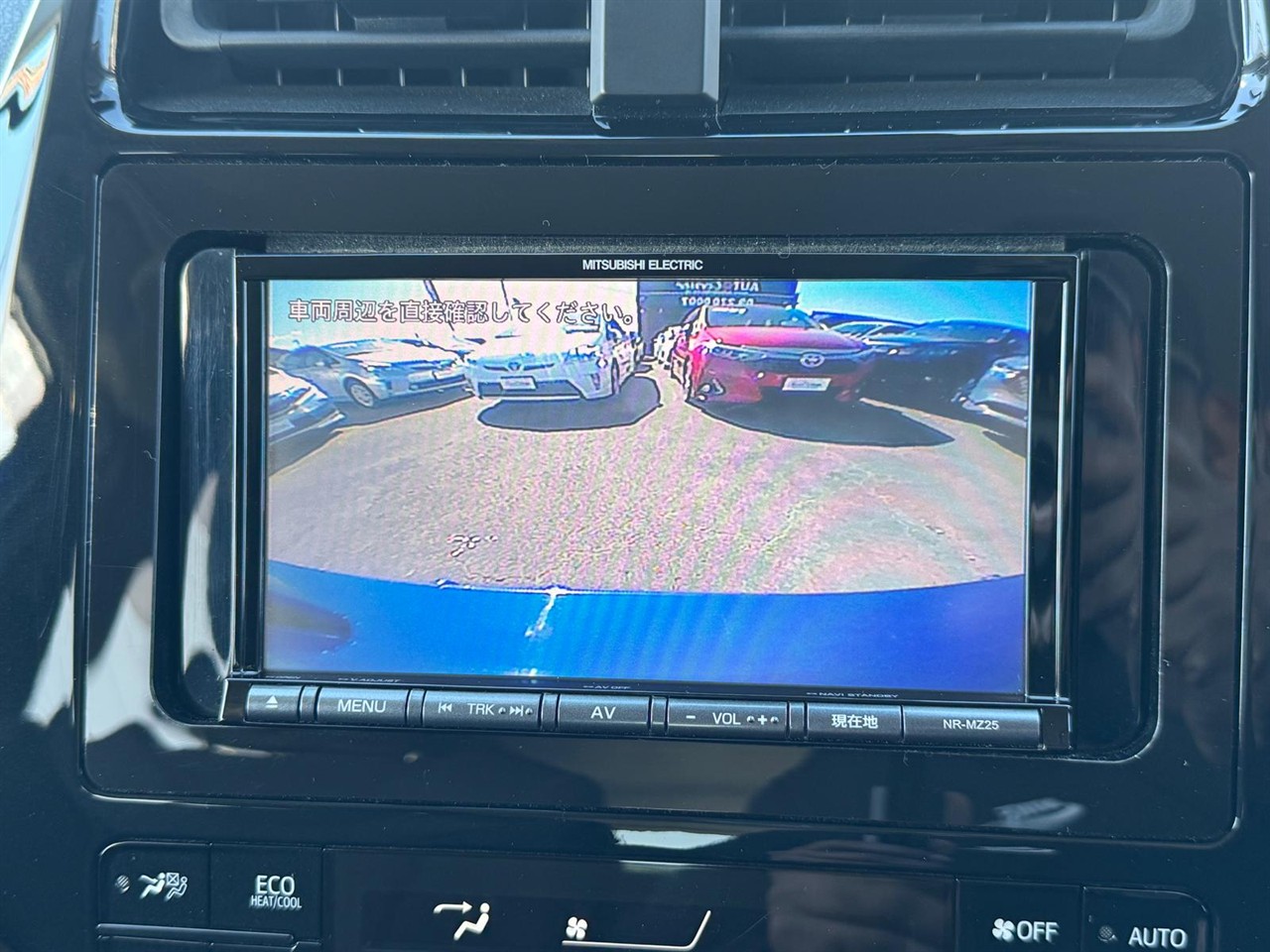 2018 Toyota PRIUS thumbnail