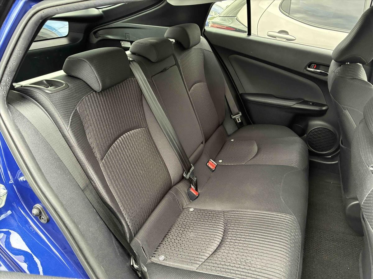 2018 Toyota PRIUS thumbnail