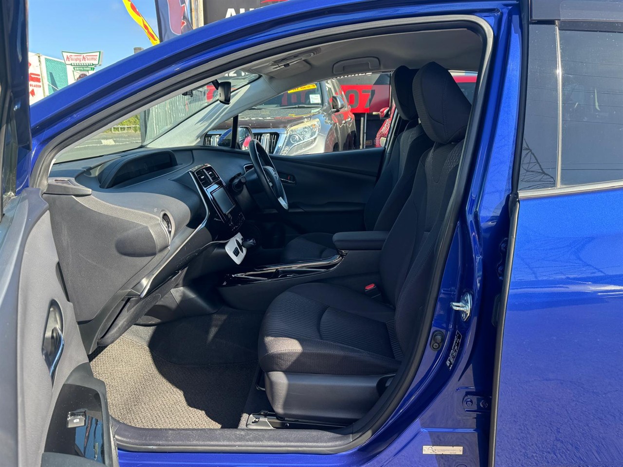 2018 Toyota PRIUS thumbnail