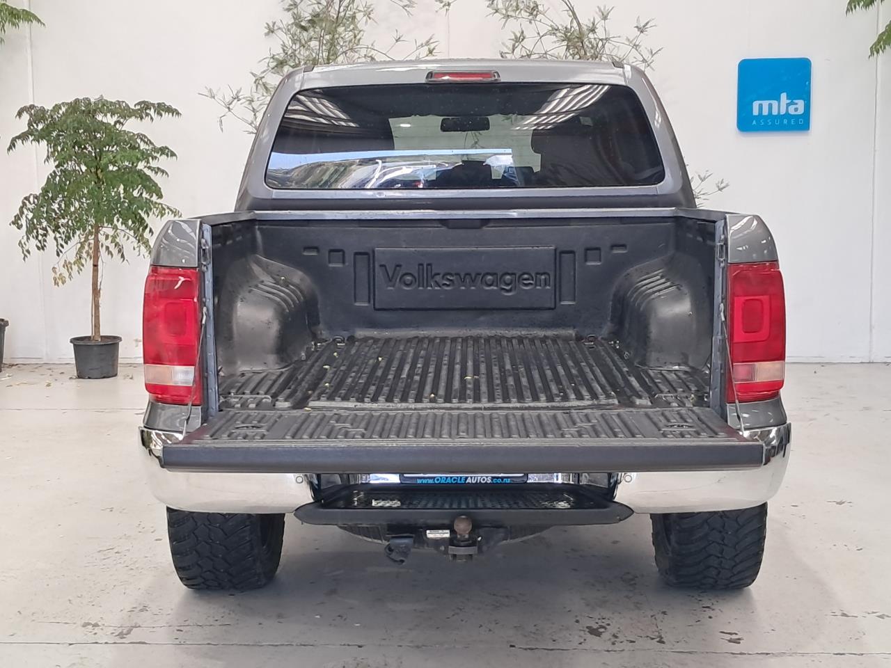 2012 Volkswagen Amarok thumbnail