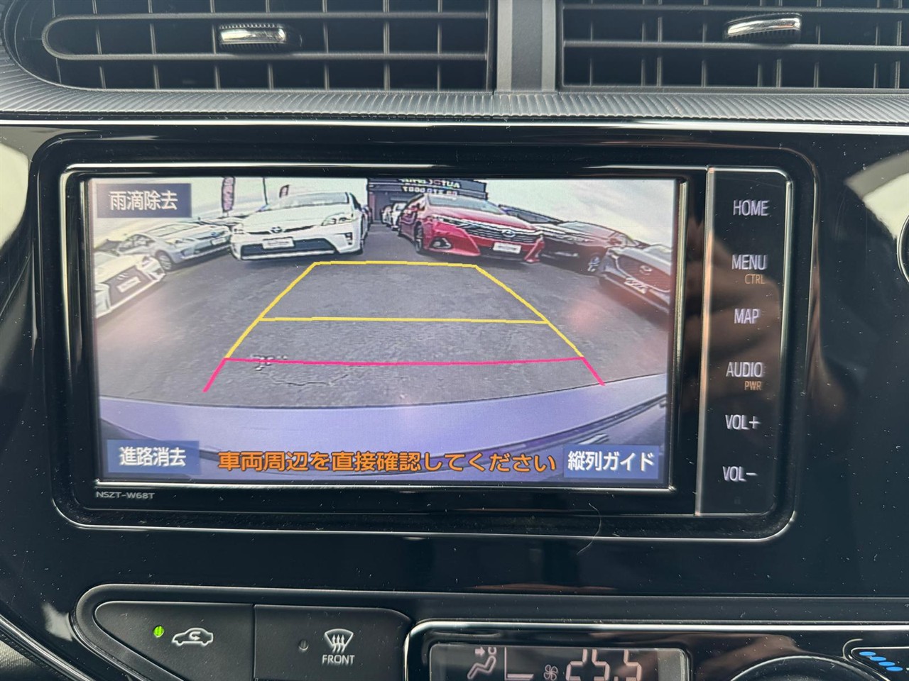 2019 Toyota Aqua thumbnail