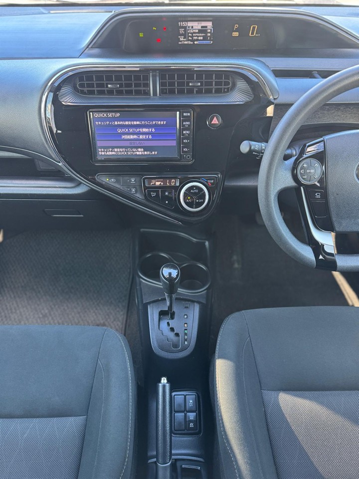2020 Toyota Aqua thumbnail