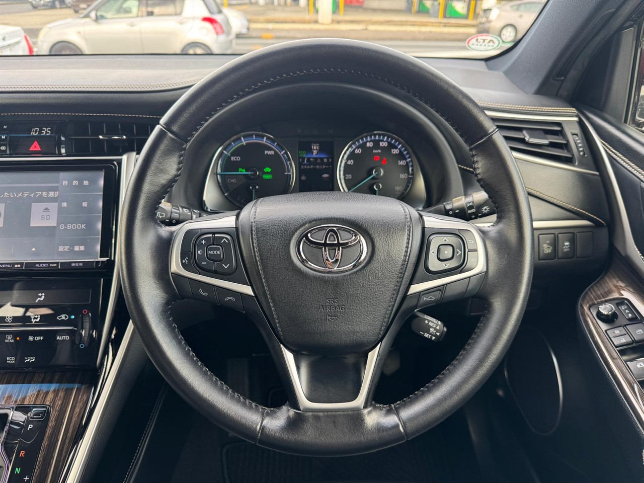 2014 Toyota HARRIER thumbnail