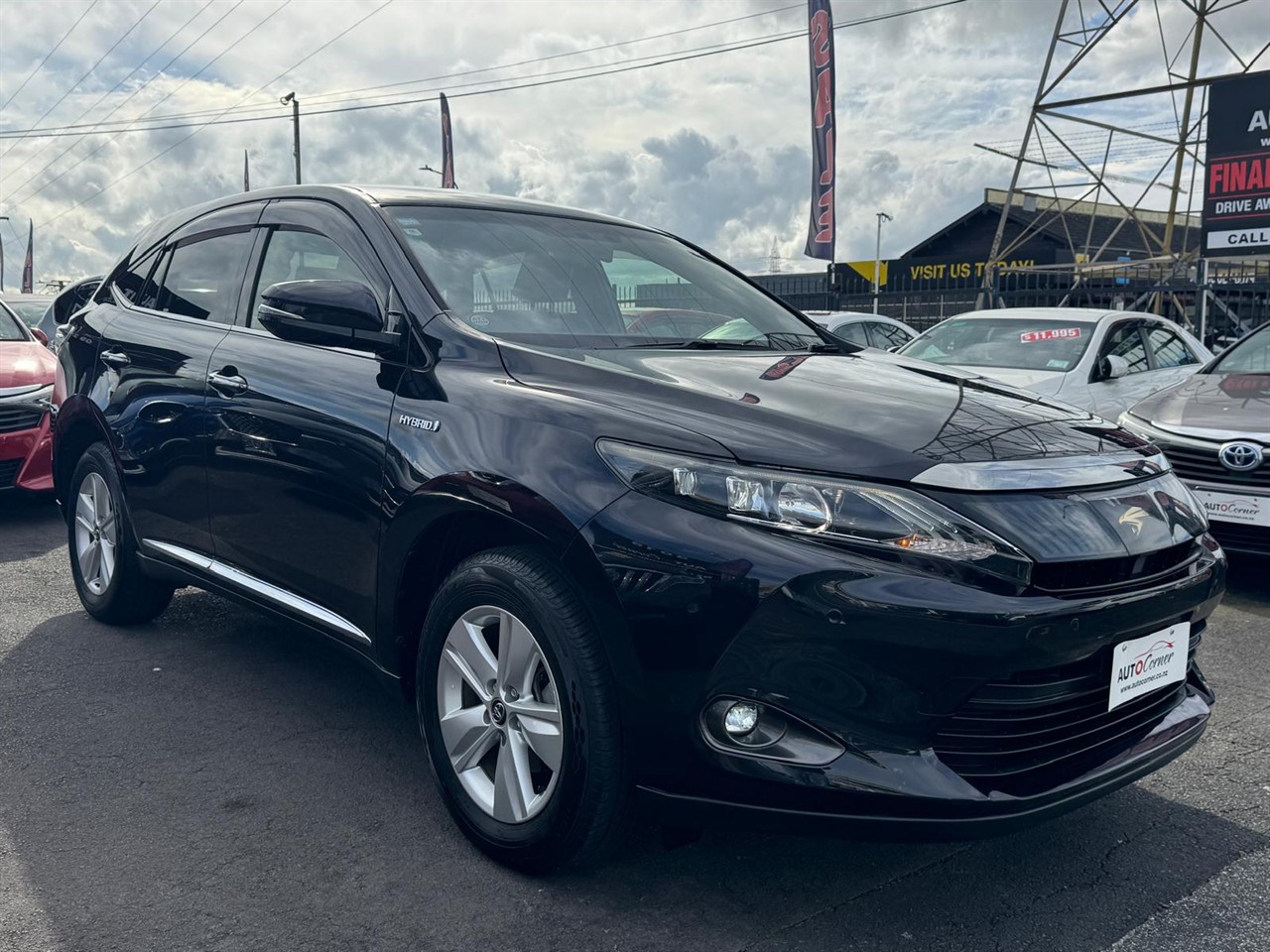 2014 Toyota HARRIER thumbnail